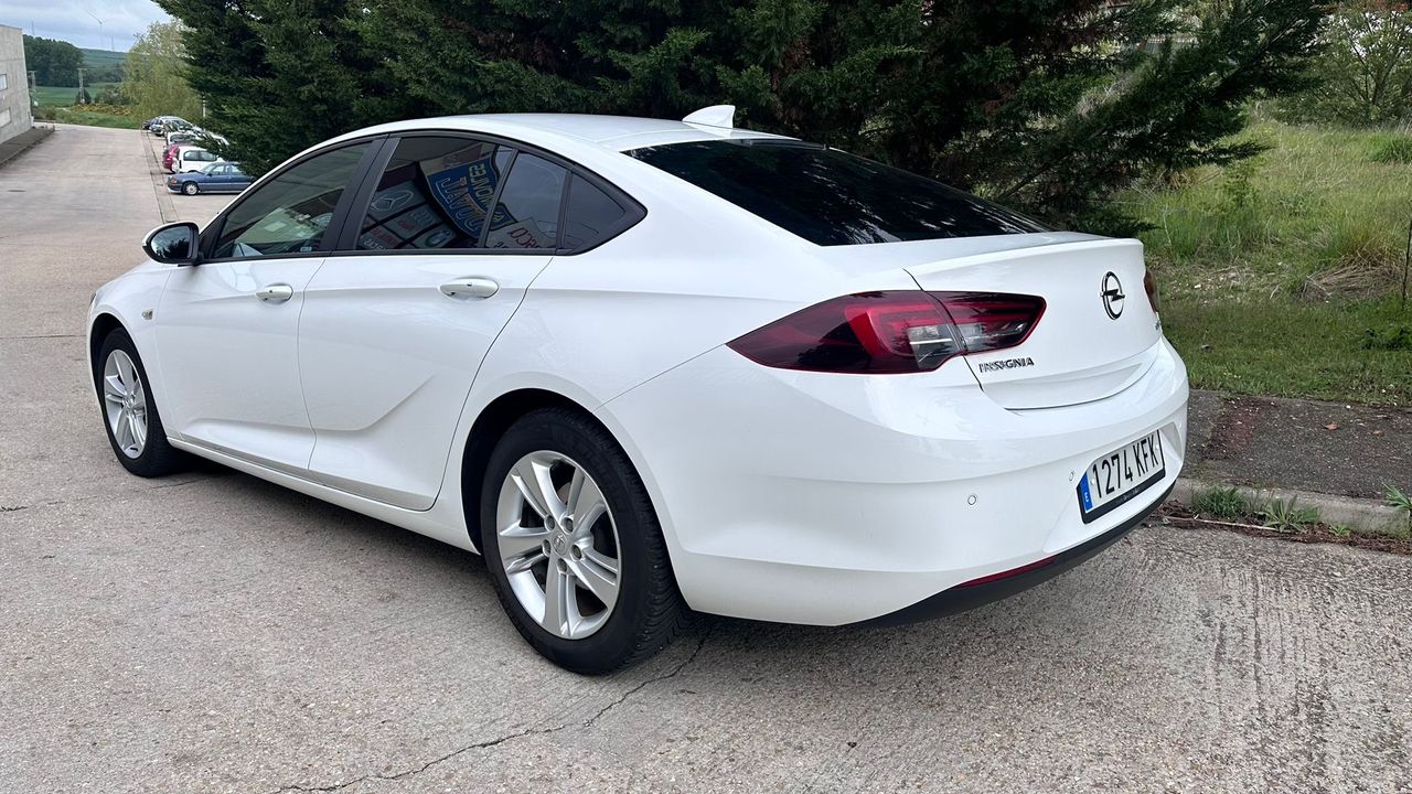 Foto Opel Insignia  12