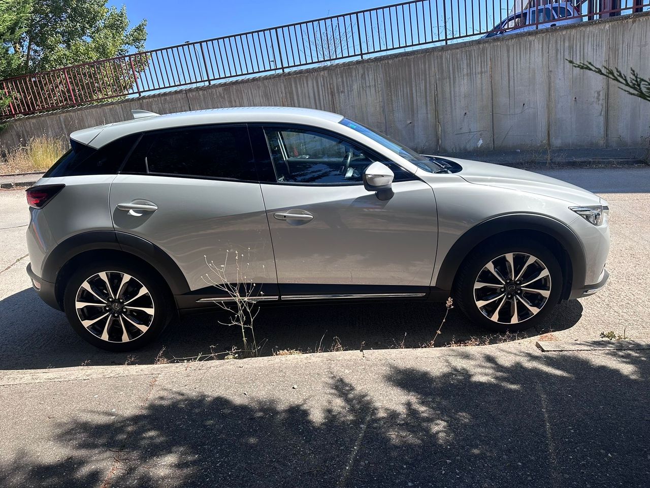 Foto Mazda CX-3 13