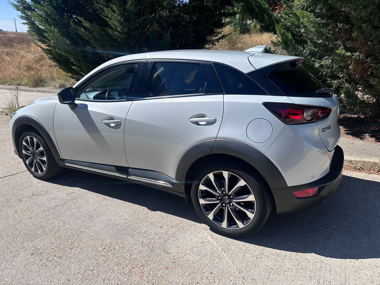 Foto Mazda CX-3 14