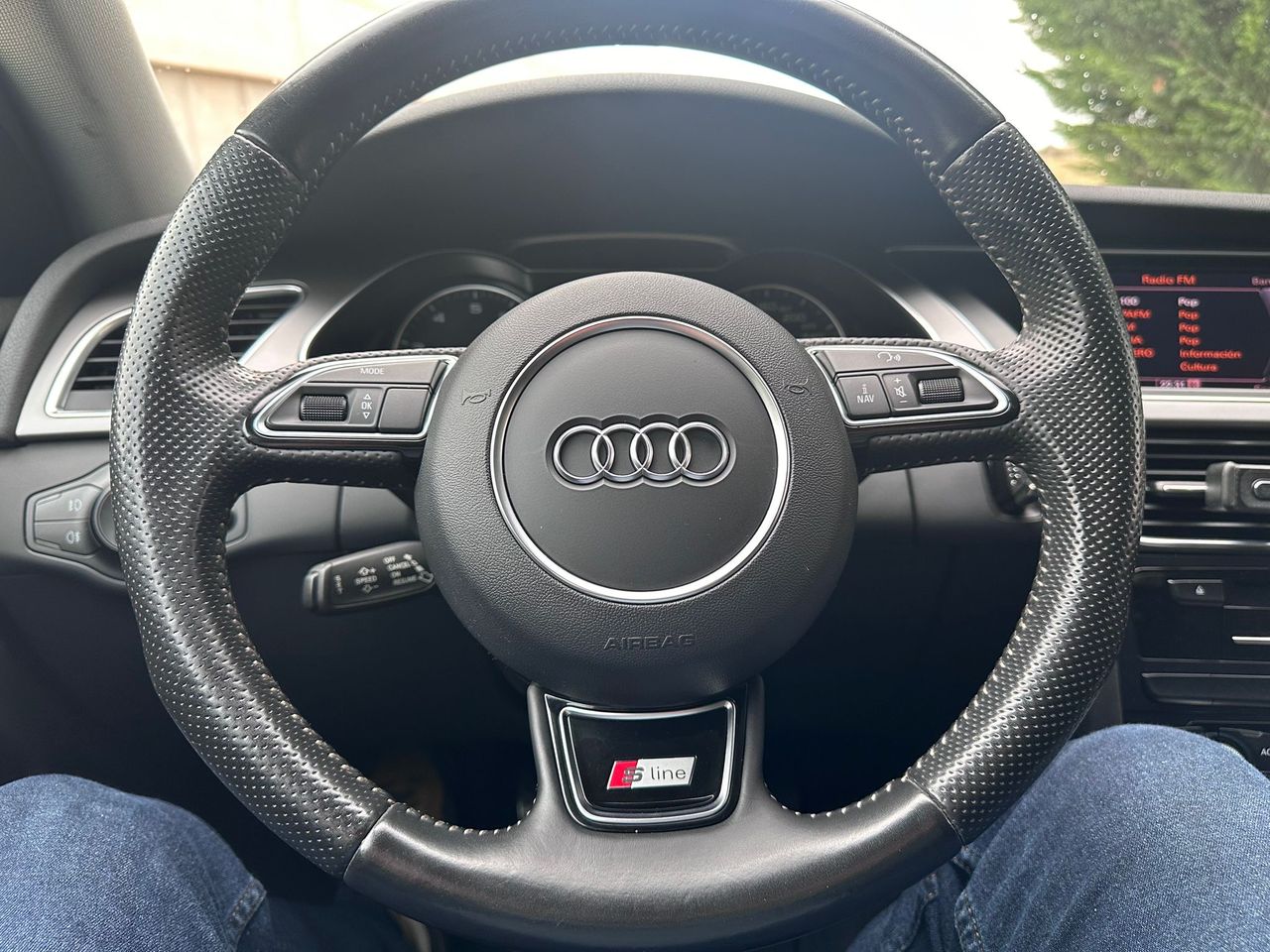 Foto Audi A4 40