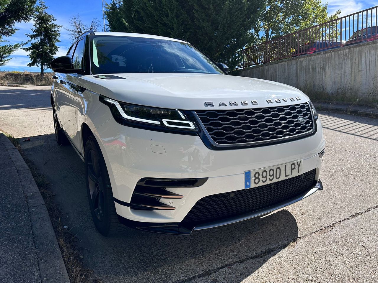 Foto Land-Rover Range Rover Velar 9