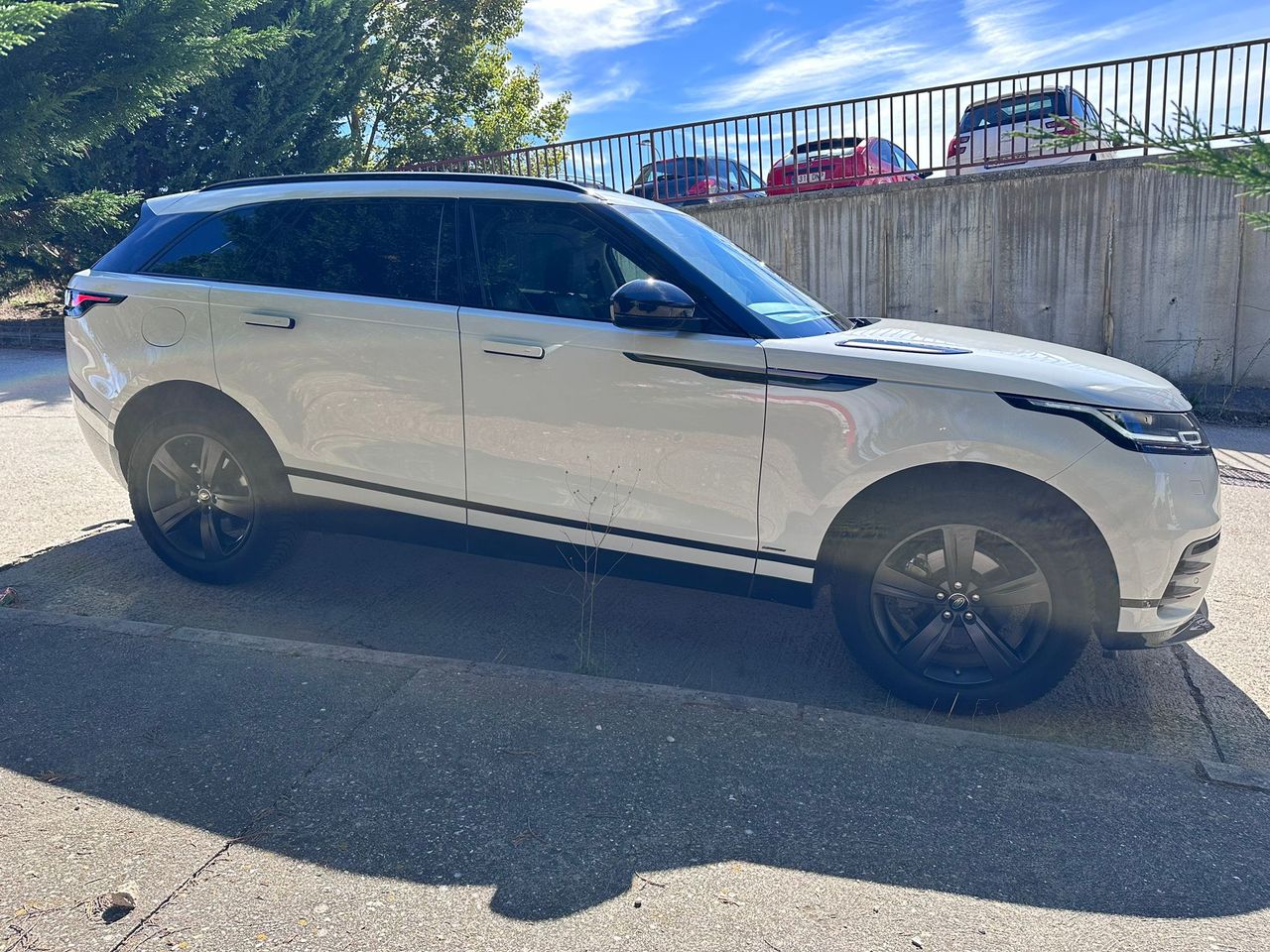 Foto Land-Rover Range Rover Velar 13