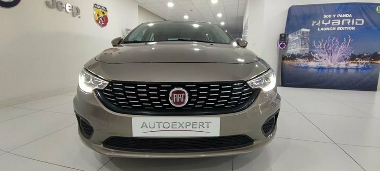 Foto Fiat Tipo 8