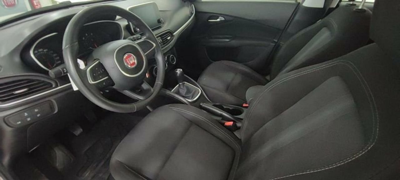 Foto Fiat Tipo 10