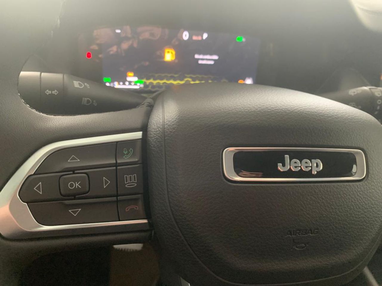 Foto Jeep Compass 16