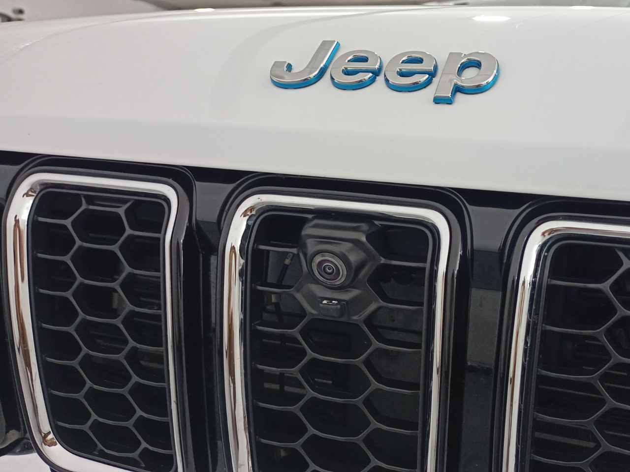 Foto Jeep Grand Cherokee 24