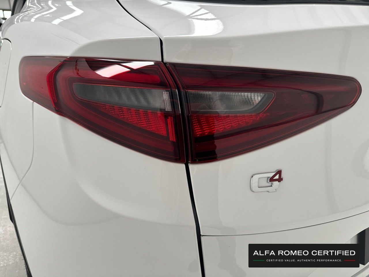 Foto Alfa Romeo Stelvio 24