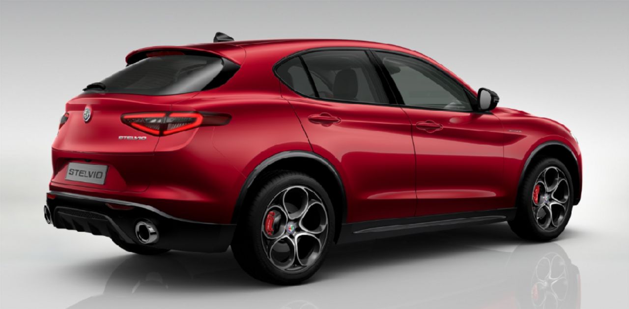 Foto Alfa Romeo Stelvio 2