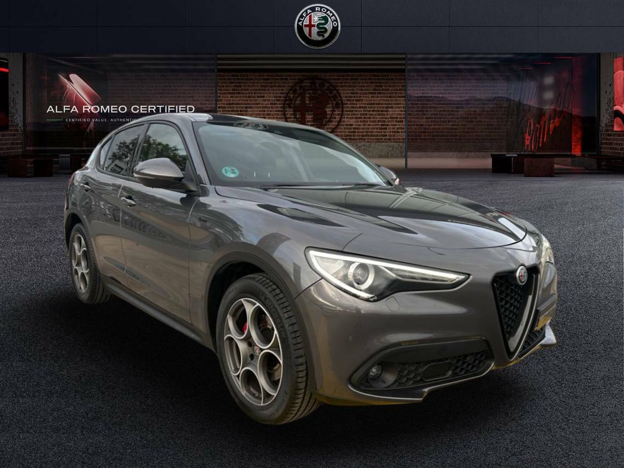 Foto Alfa Romeo Stelvio 3