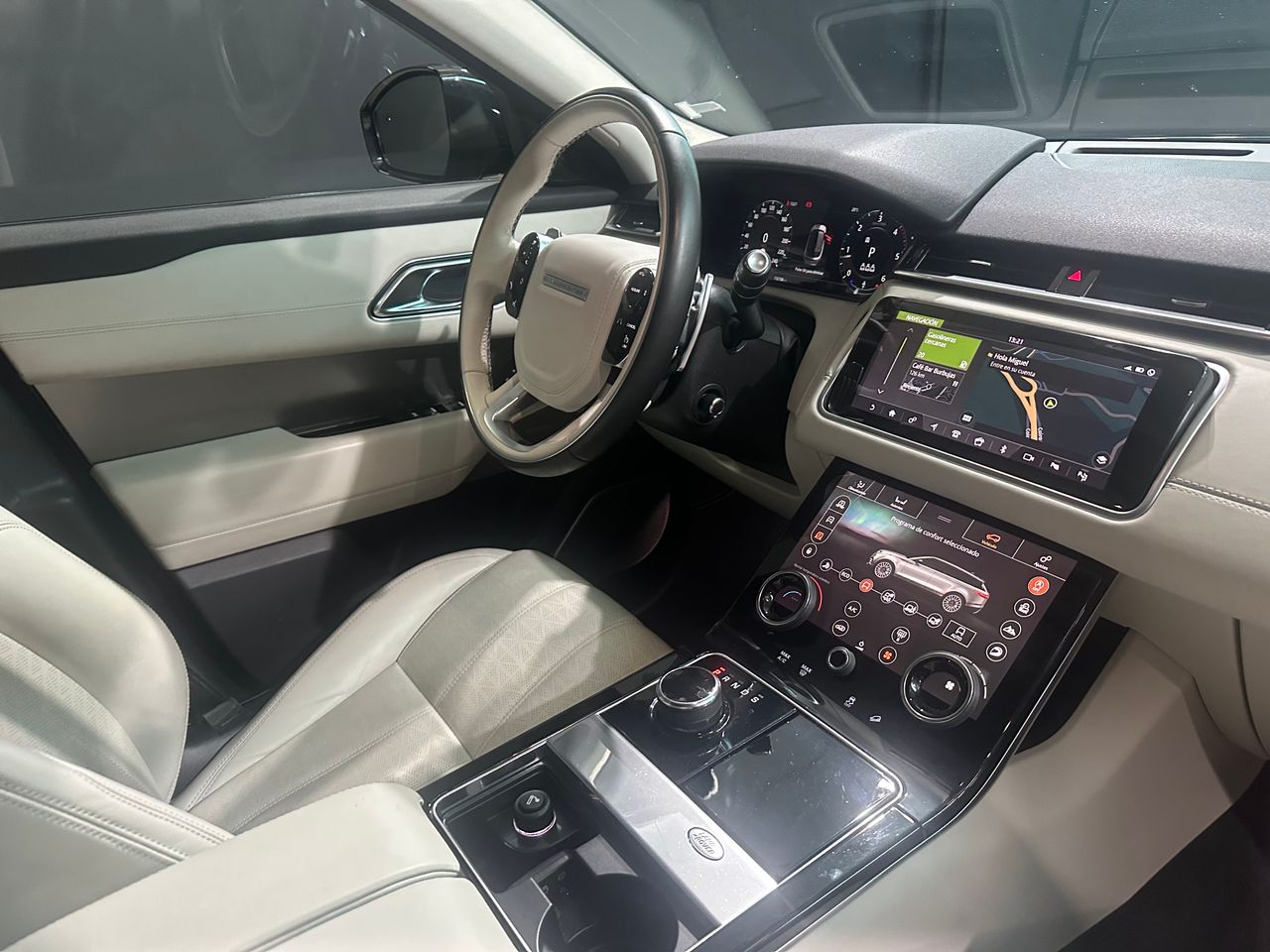 Foto Land-Rover Range Rover Velar 4