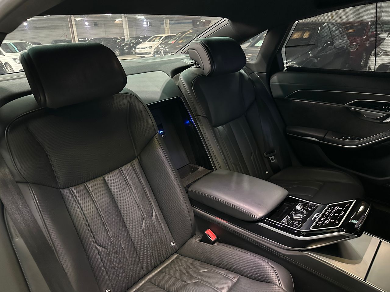 Foto Audi A8 14