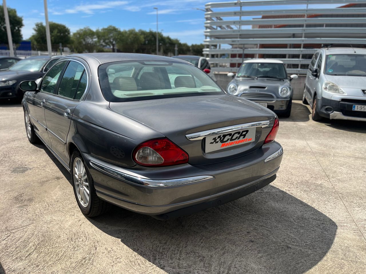 Foto Jaguar X-Type 30