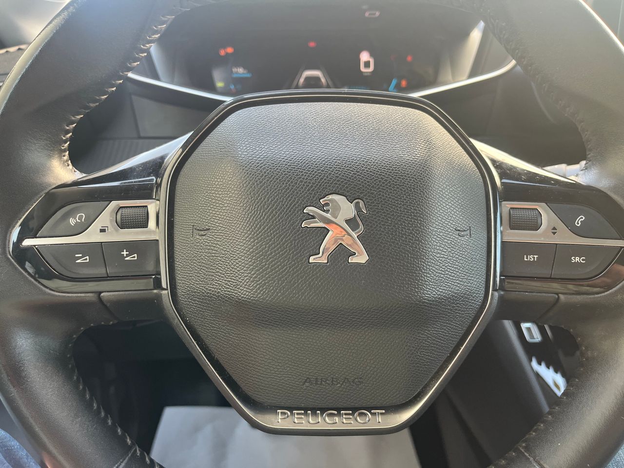 Foto Peugeot 208 17