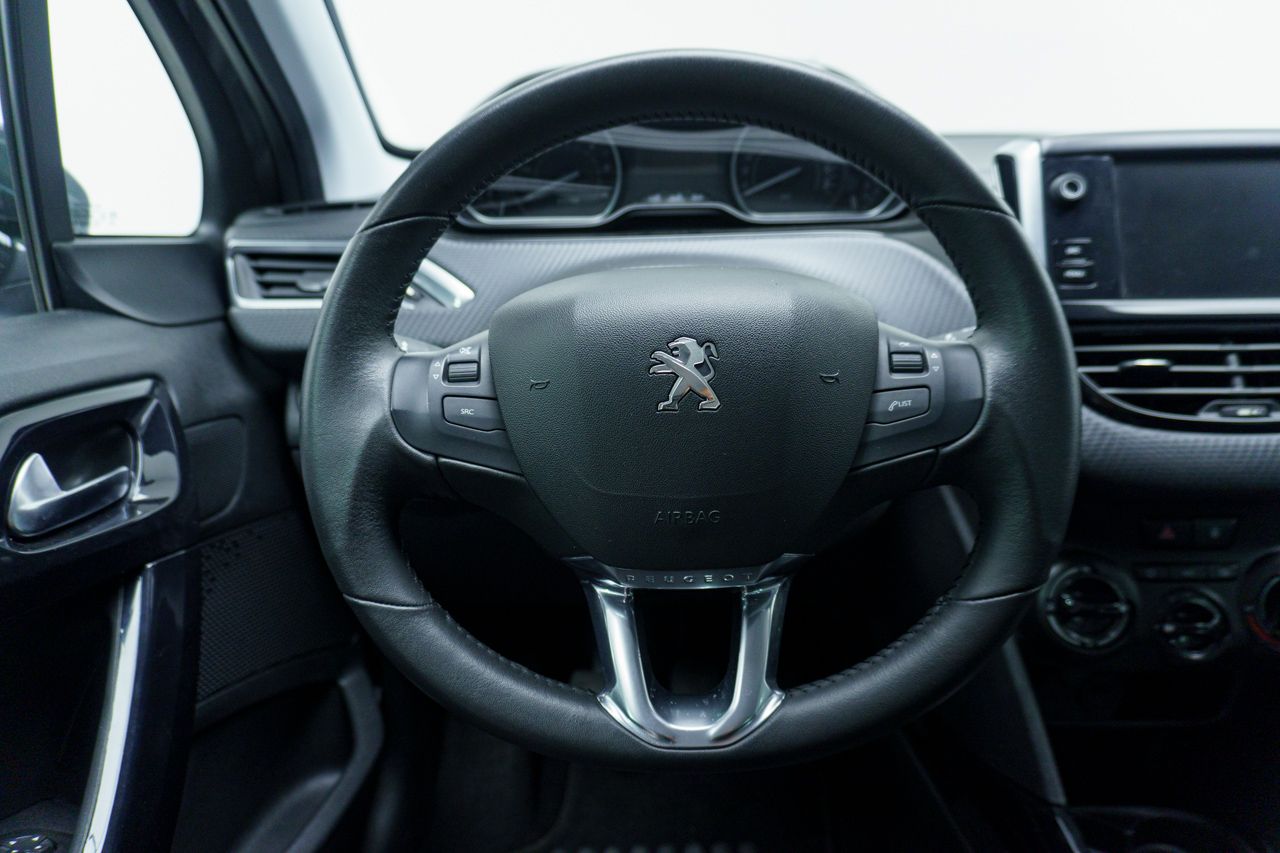 Foto Peugeot 2008 18