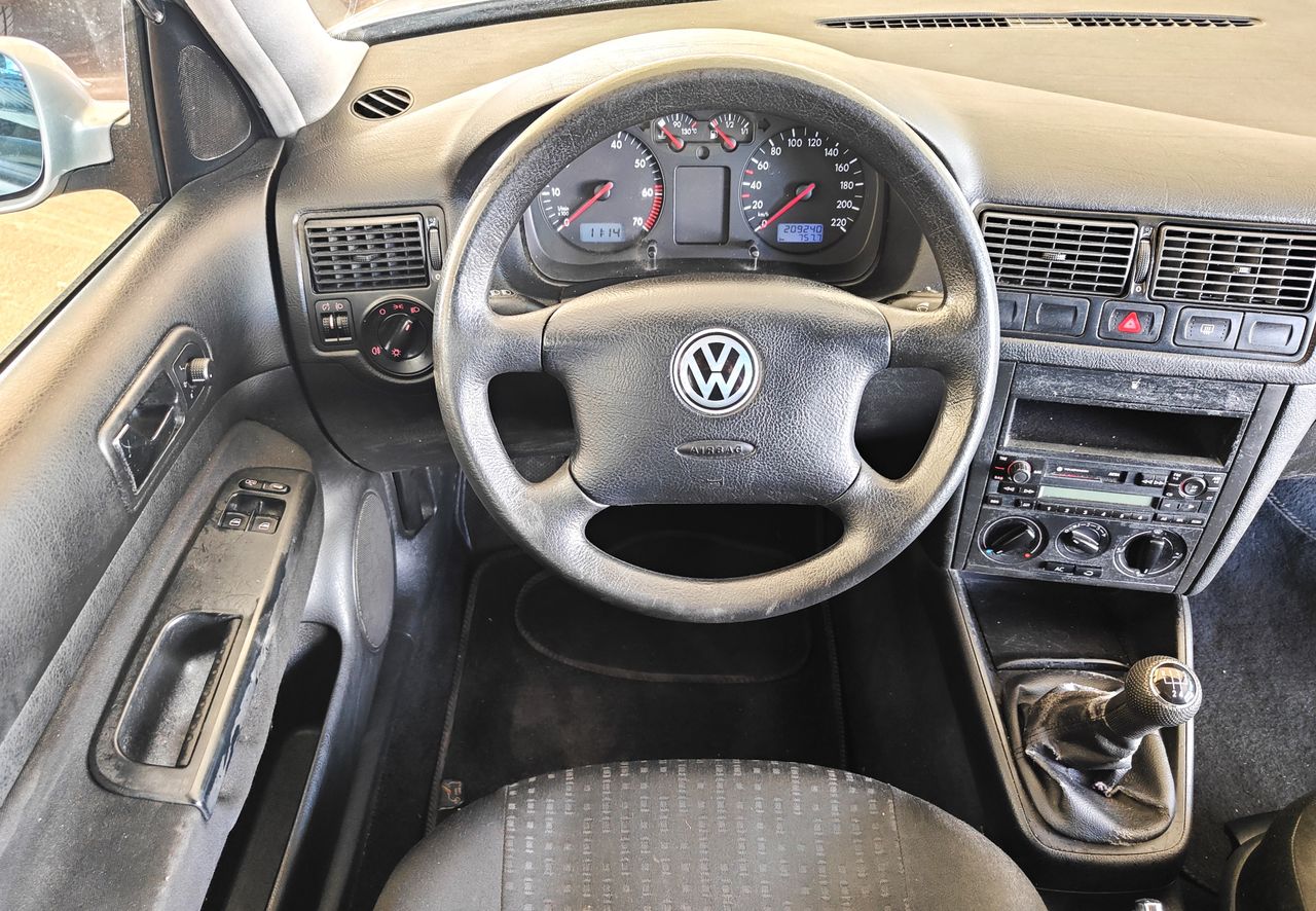 Foto Volkswagen Golf 9
