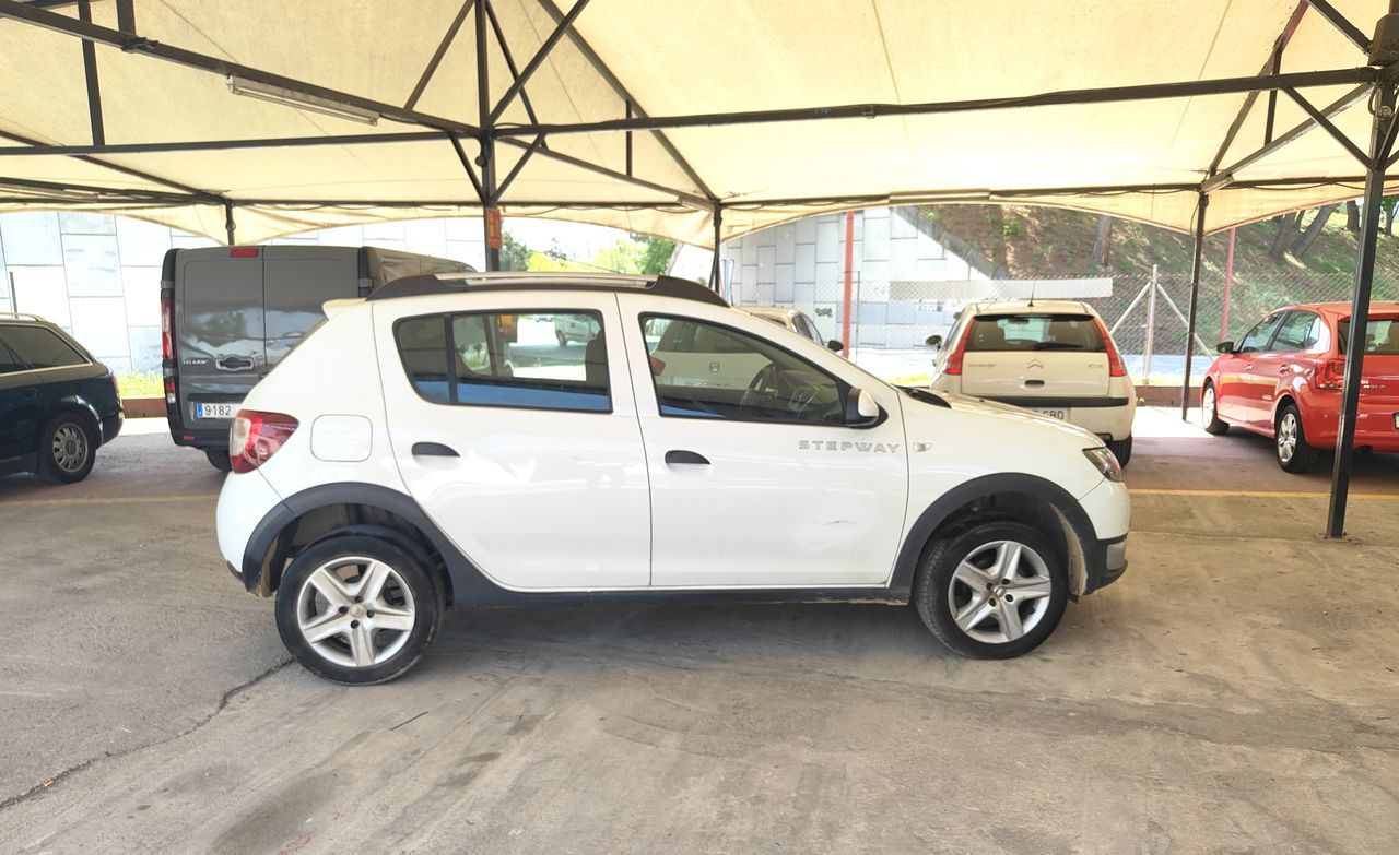 Foto Dacia Sandero Stepway 2