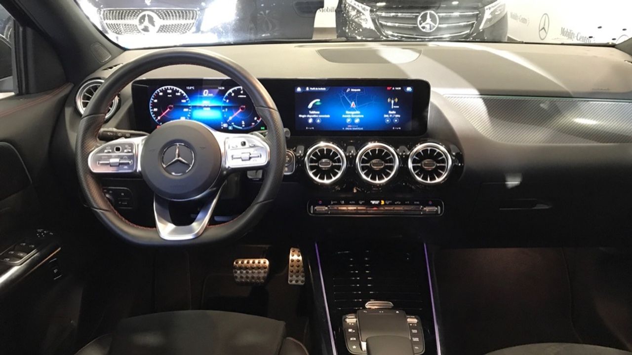 Foto Mercedes-Benz Clase GLA 8
