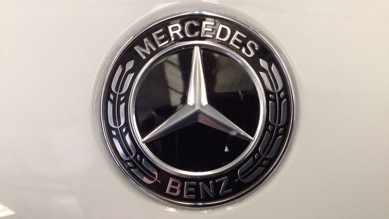 Foto Mercedes-Benz Clase GLA 13