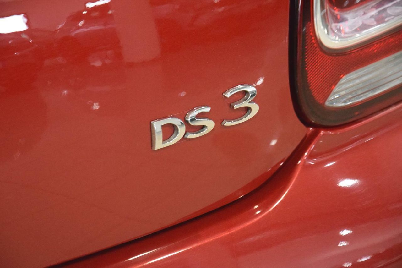 Foto DS Automobiles DS 3 7