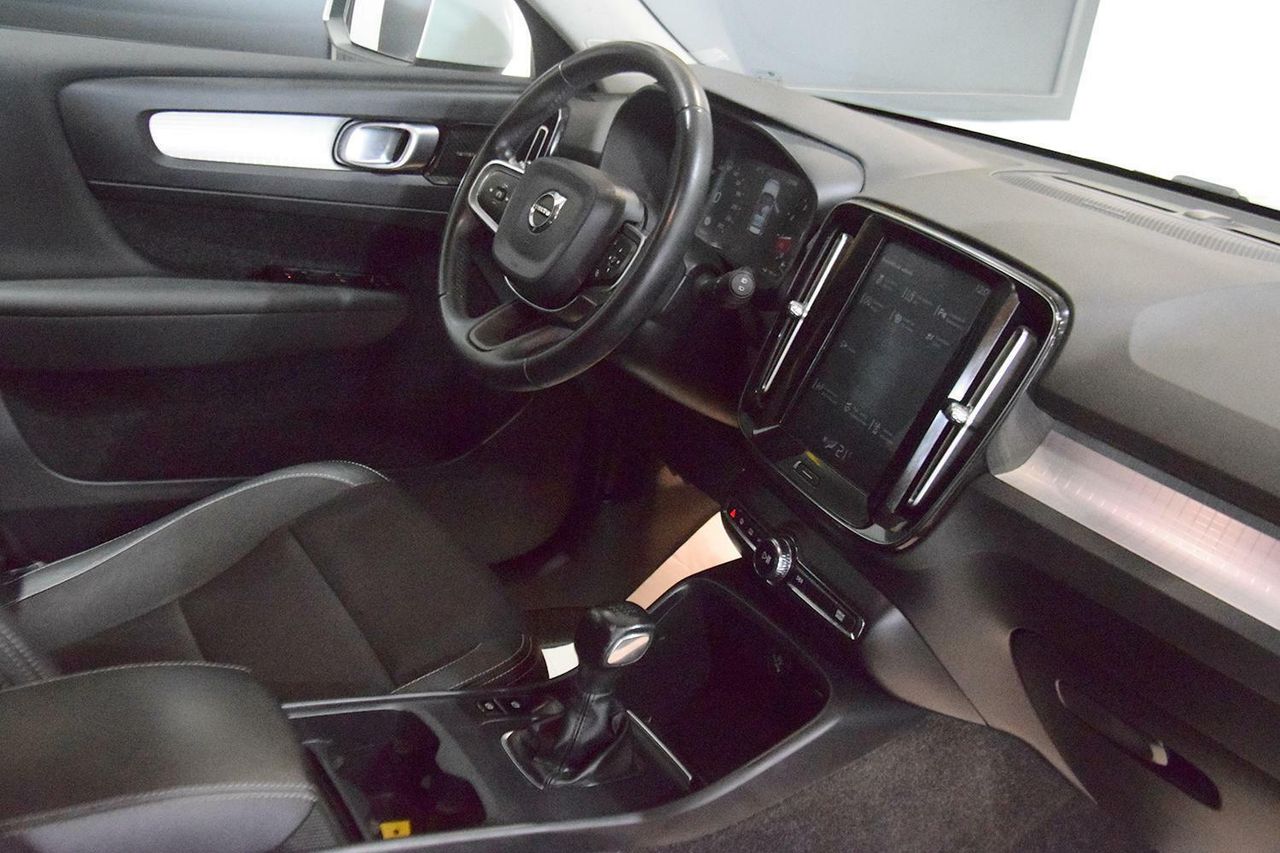 Foto Volvo XC40 34