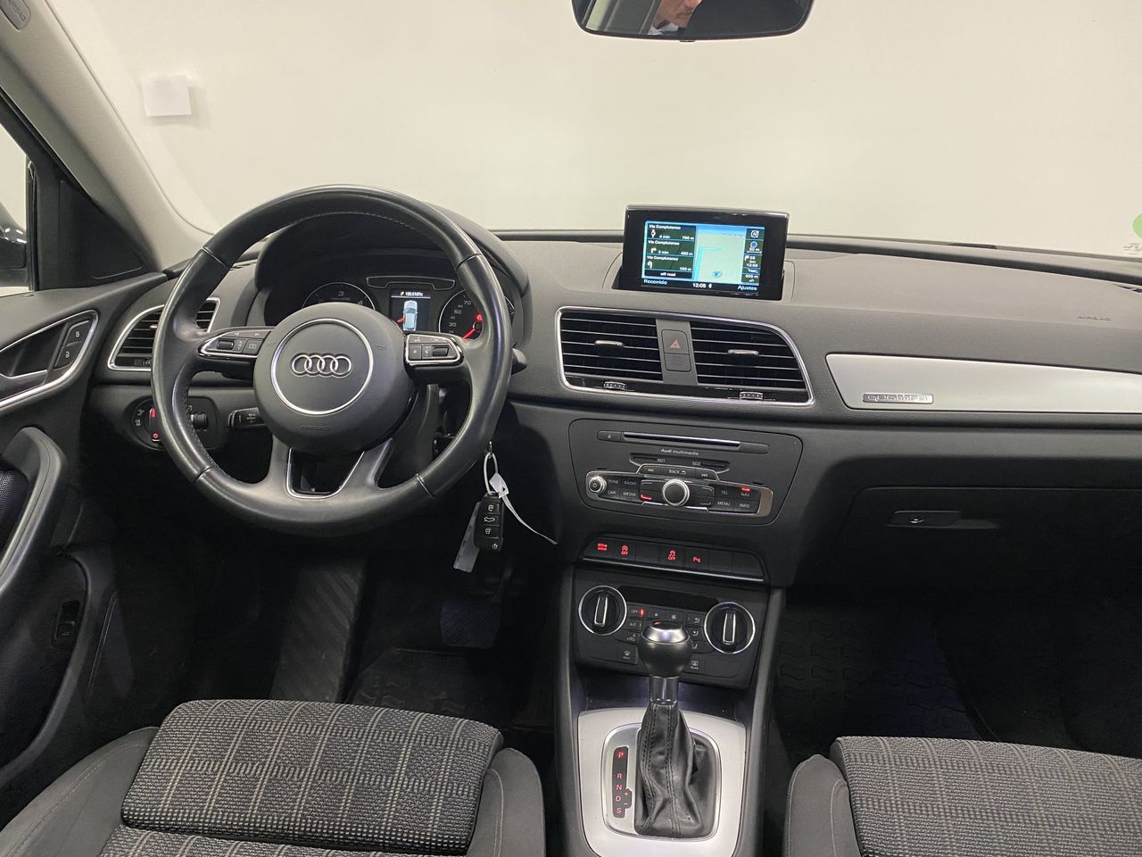 Foto Audi Q3 8