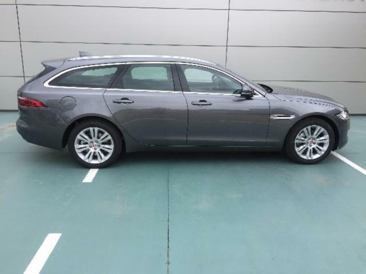 Foto Jaguar XF 6