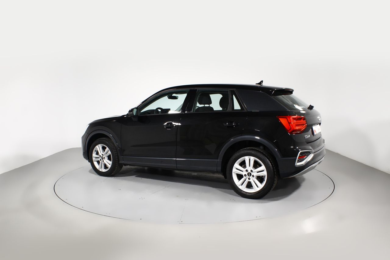 Foto Audi Q2 8