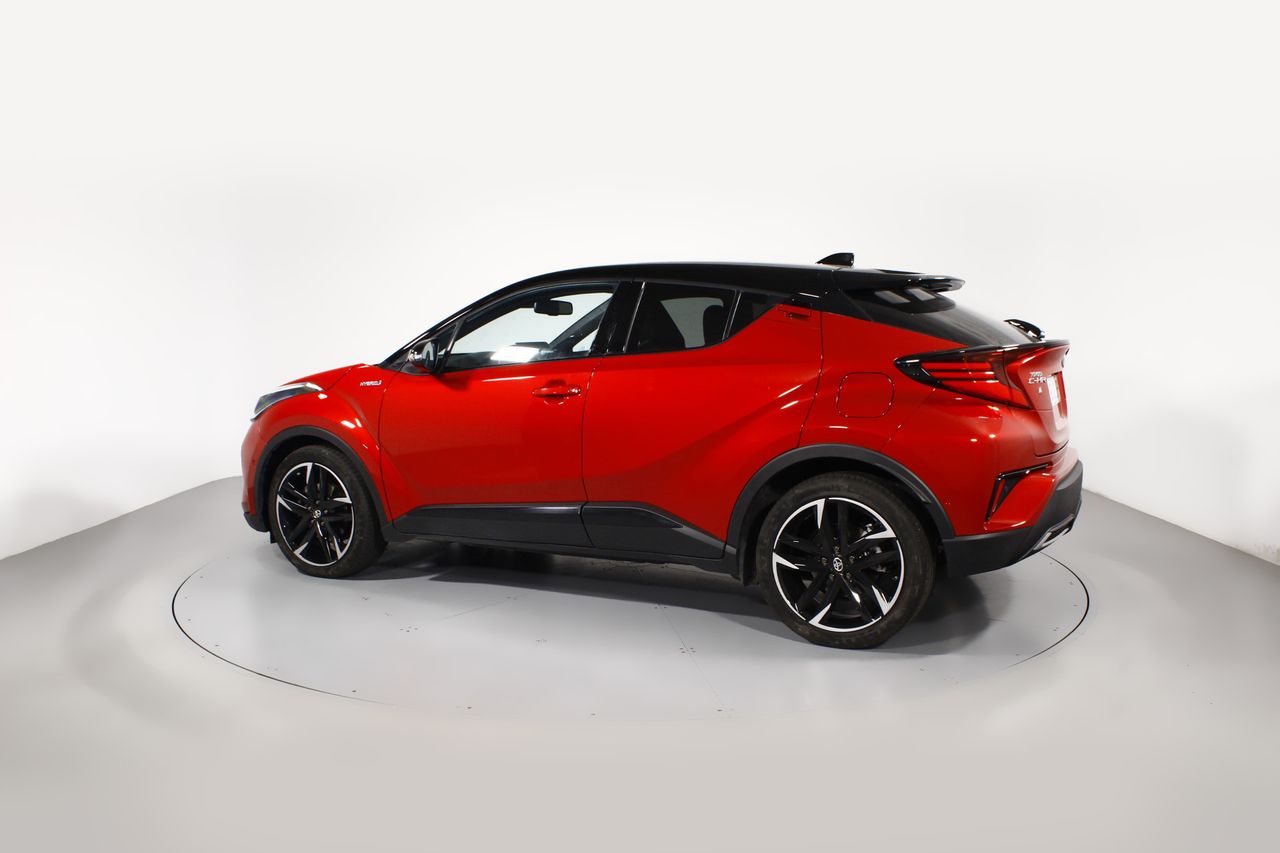 Foto Toyota C-HR 18