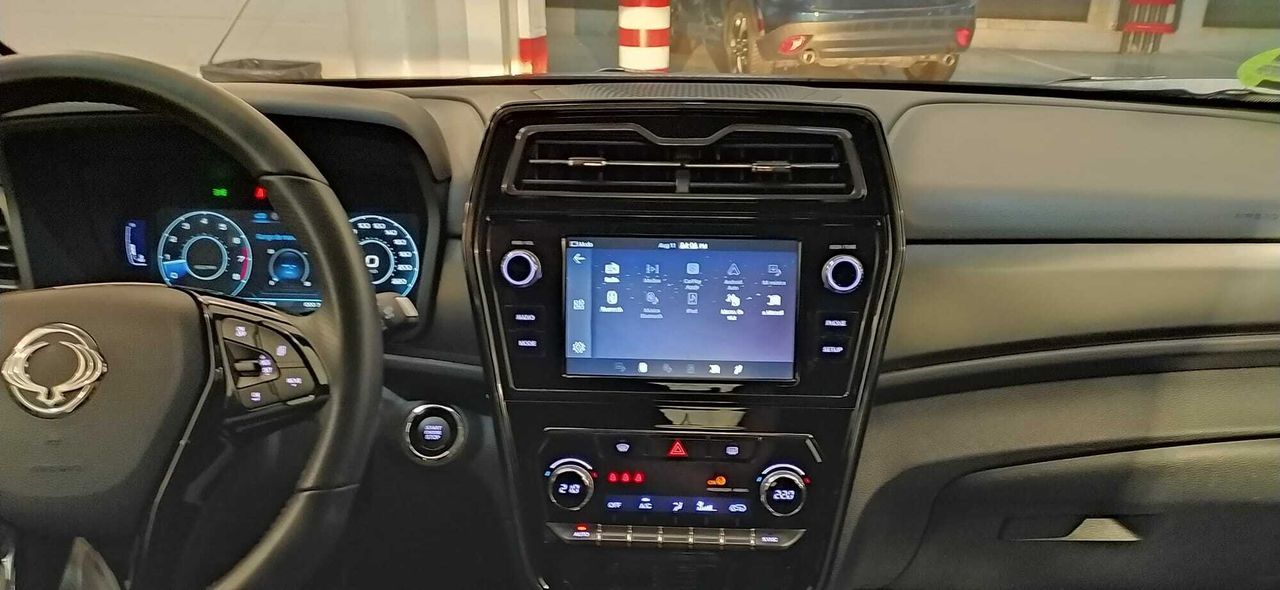 Foto SsangYong Tivoli 13