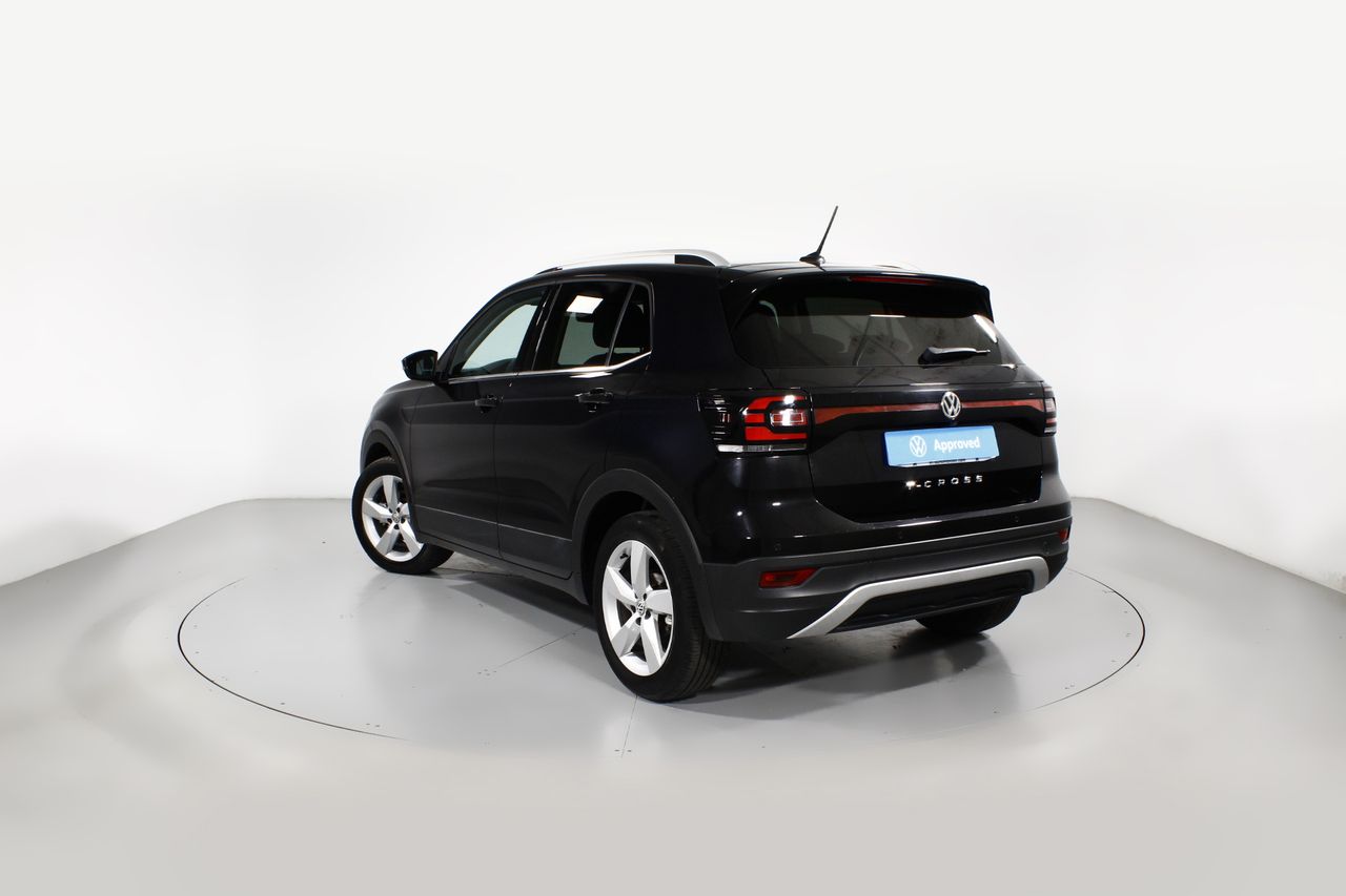 Foto Volkswagen T-Cross 2