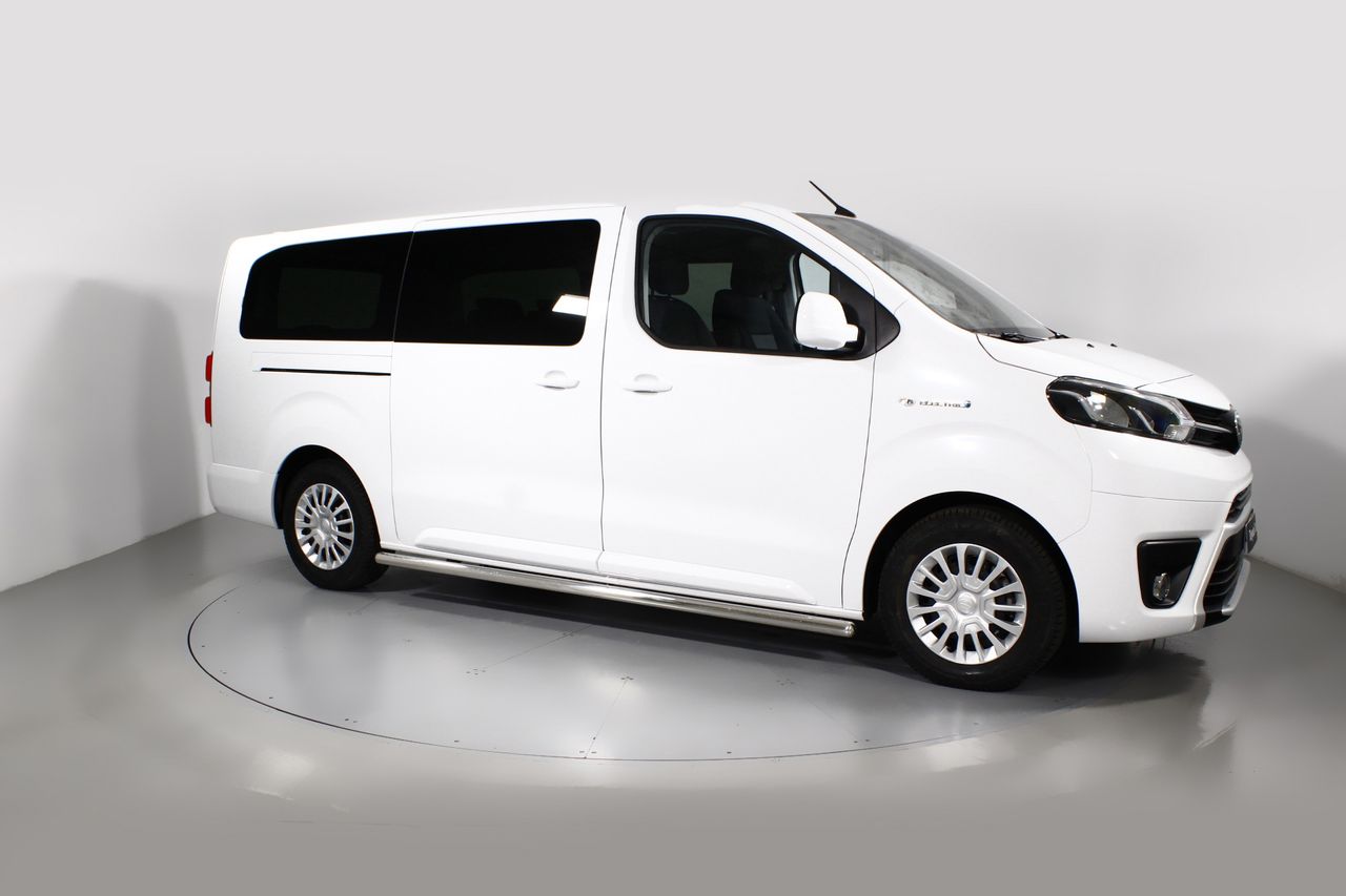 Foto Toyota Proace Verso 23