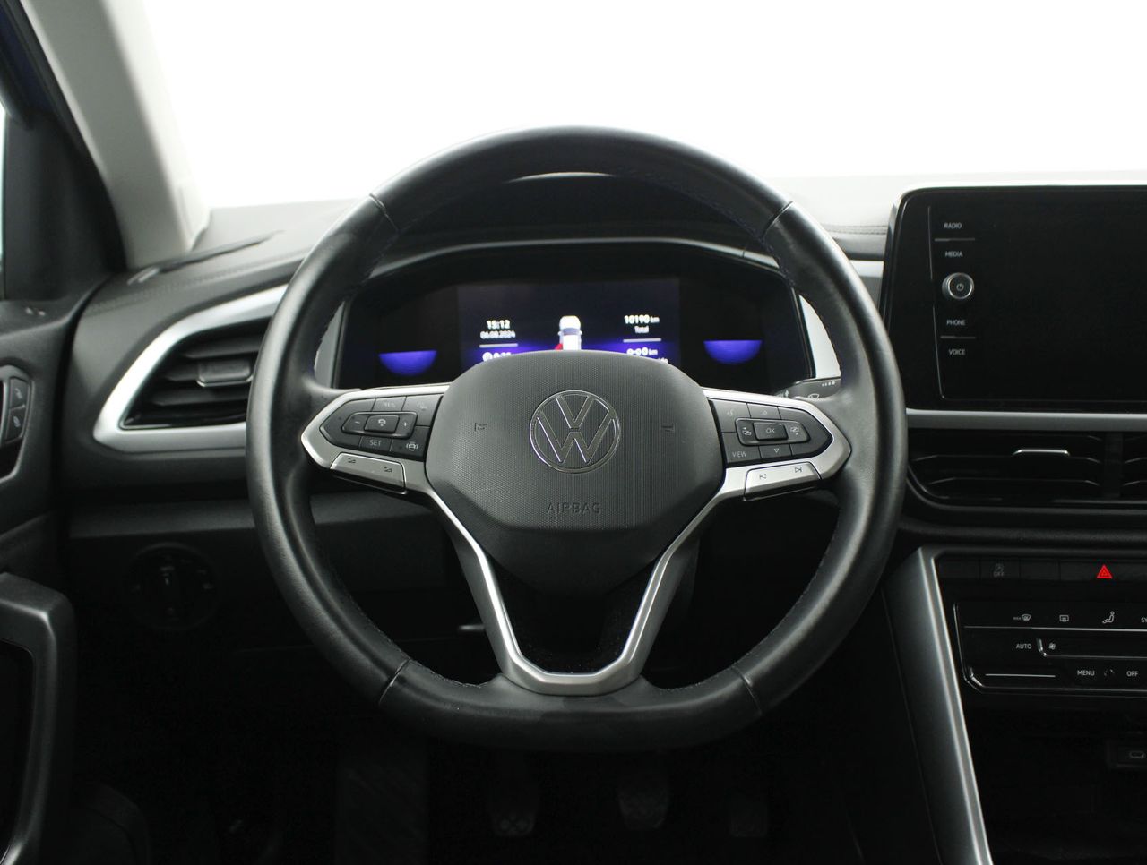 Foto Volkswagen T-Roc 23