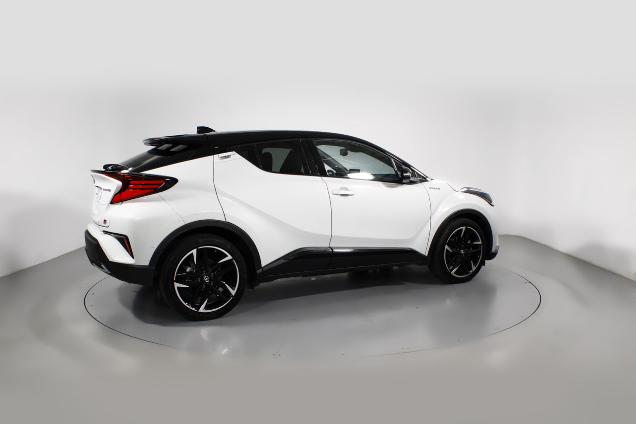 Foto Toyota C-HR 24