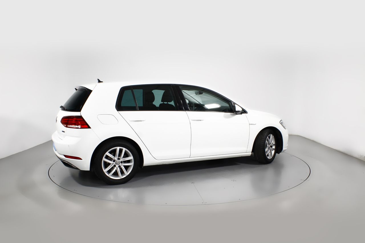 Foto Volkswagen Golf 24