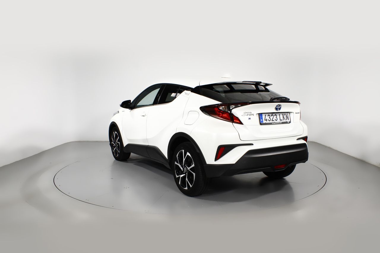 Foto Toyota C-HR 2