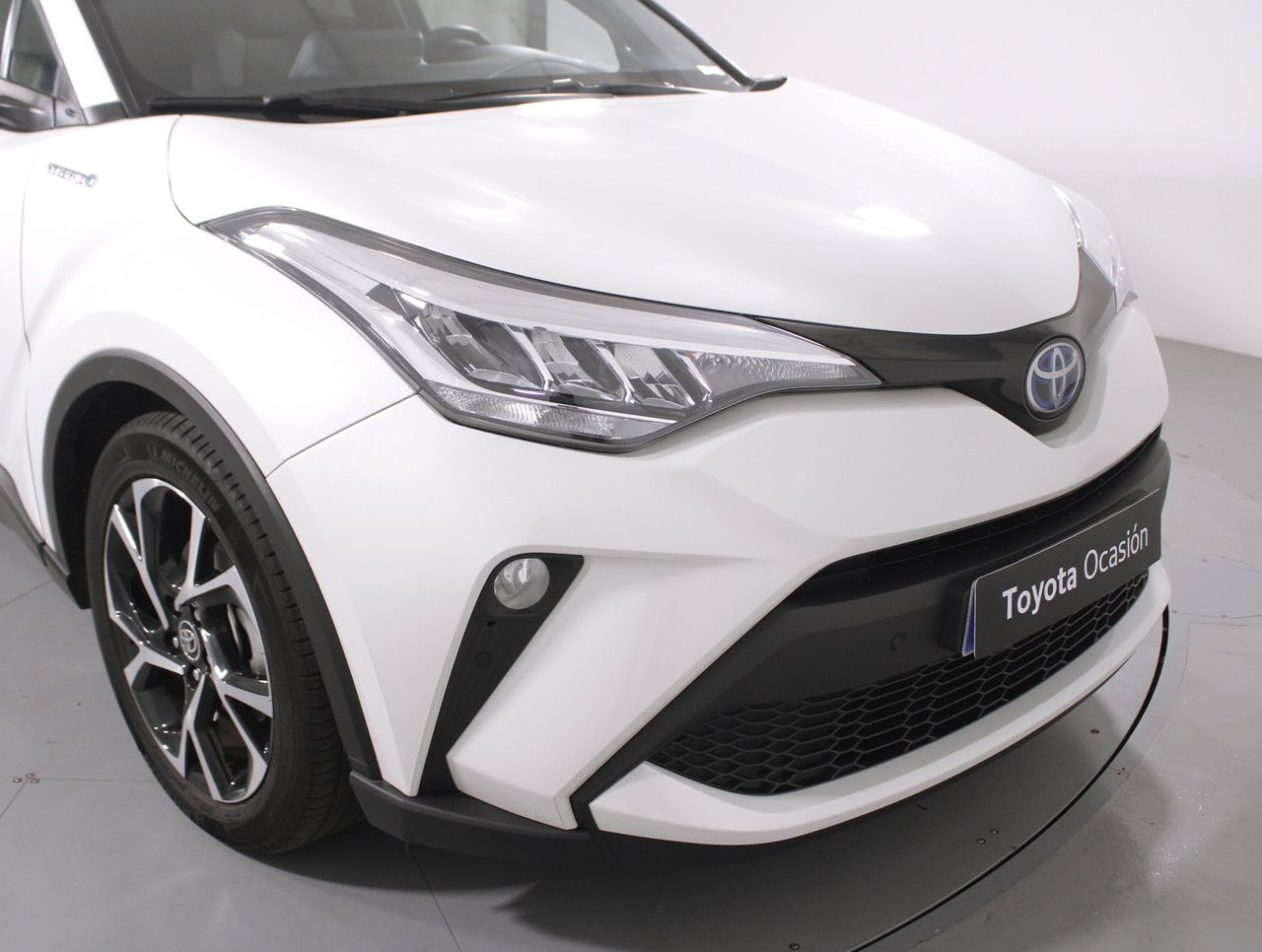 Foto Toyota C-HR 16