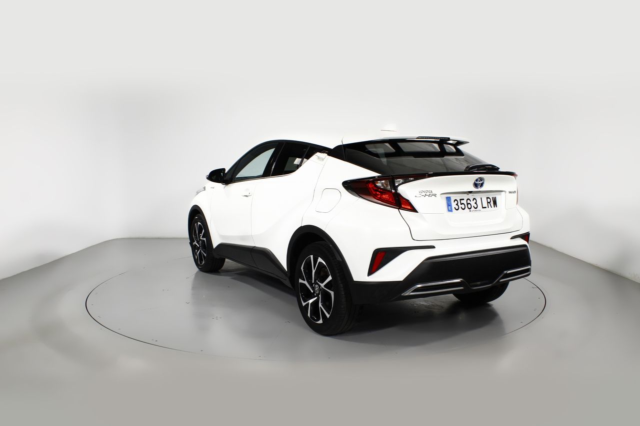 Foto Toyota C-HR 2