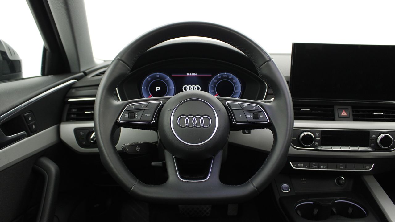 Foto Audi A4 26