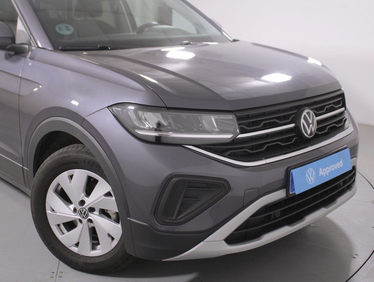 Foto Volkswagen T-Cross 16