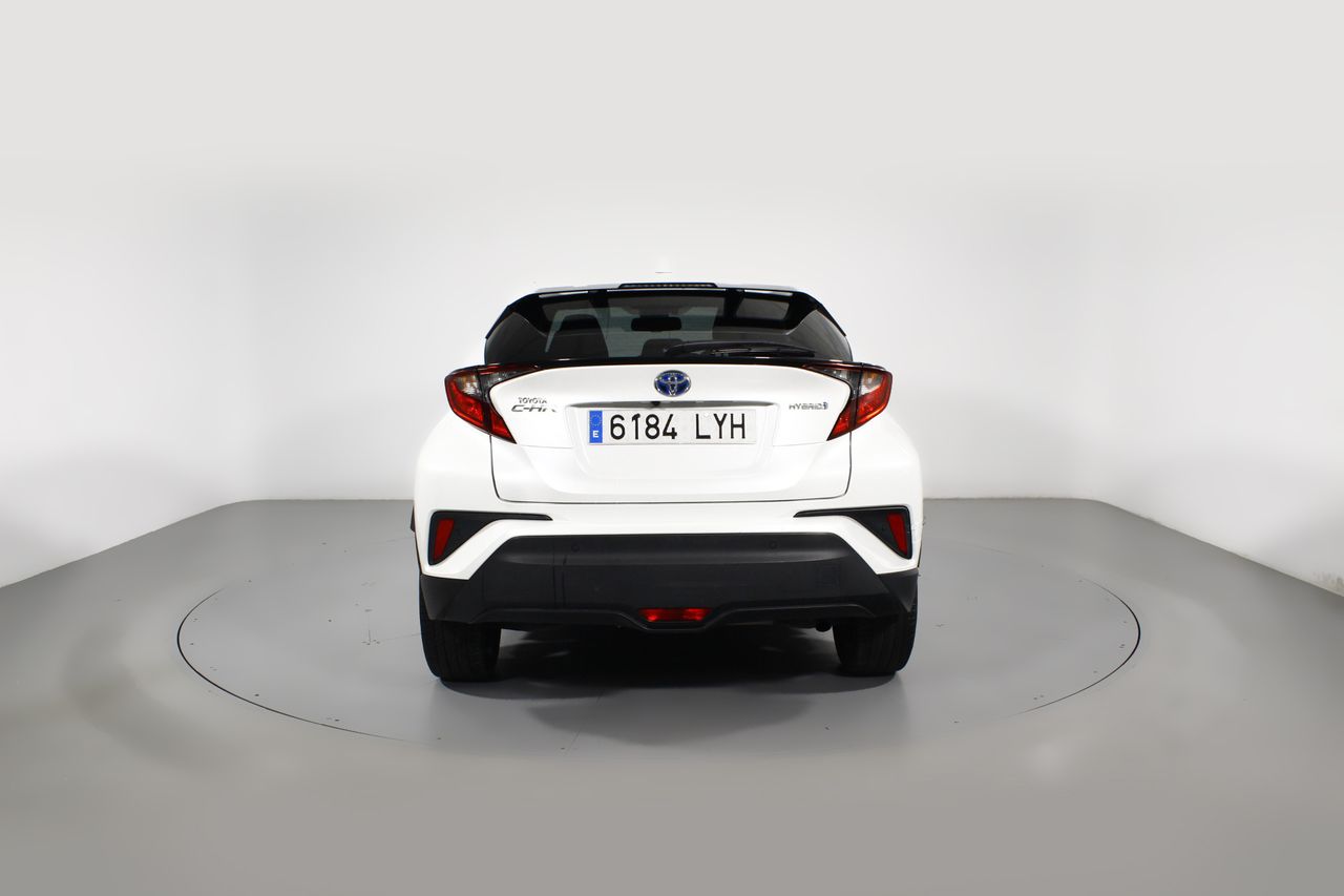 Foto Toyota C-HR 17