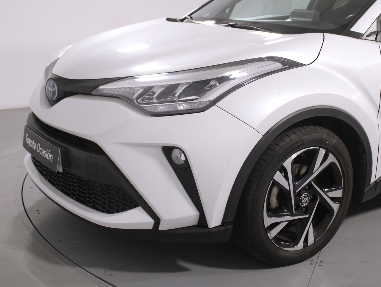 Foto Toyota C-HR 29