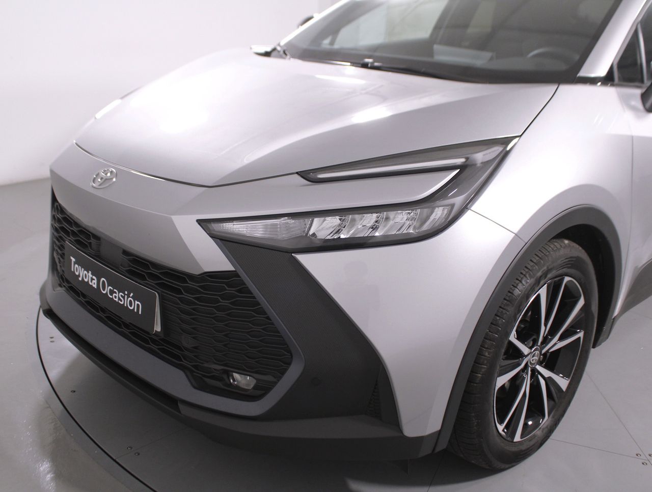 Foto Toyota C-HR 29