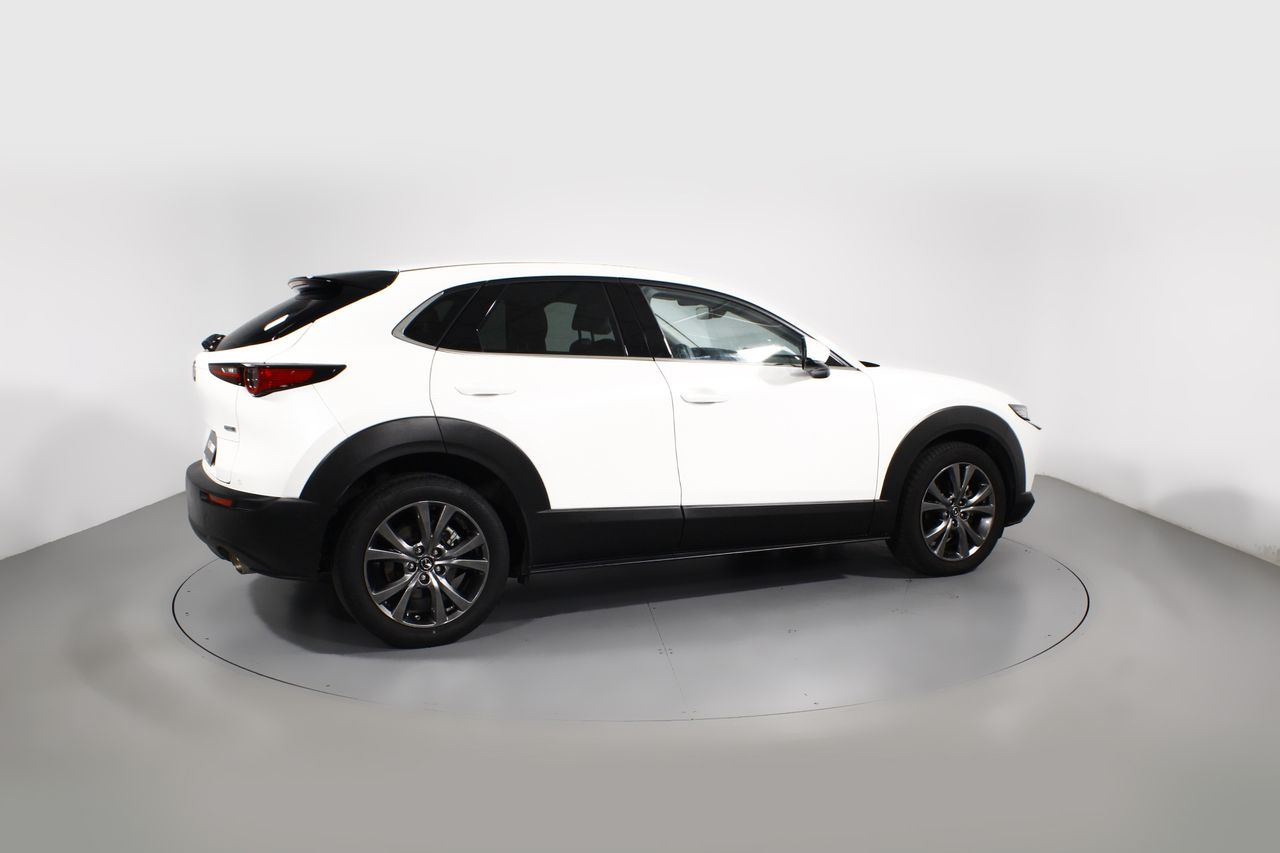 Foto Mazda CX-30 24