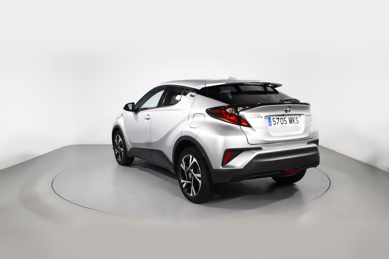 Foto Toyota C-HR 2