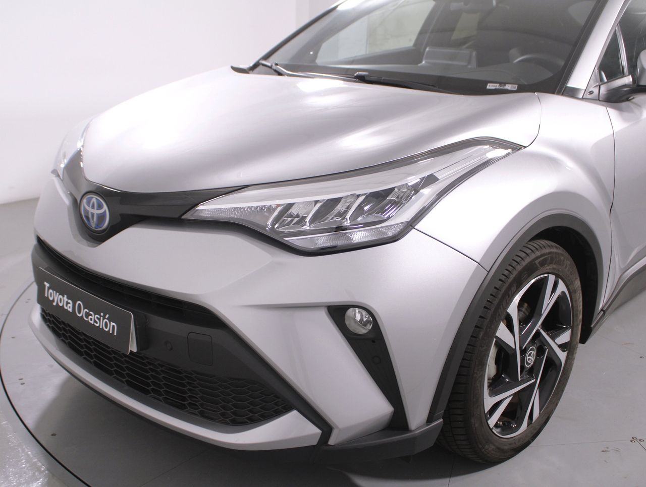 Foto Toyota C-HR 29