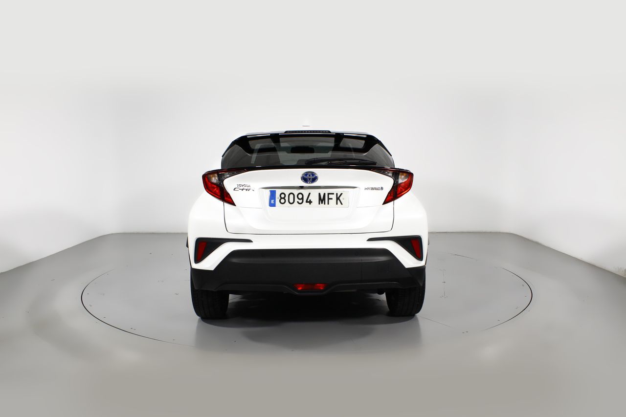 Foto Toyota C-HR 17