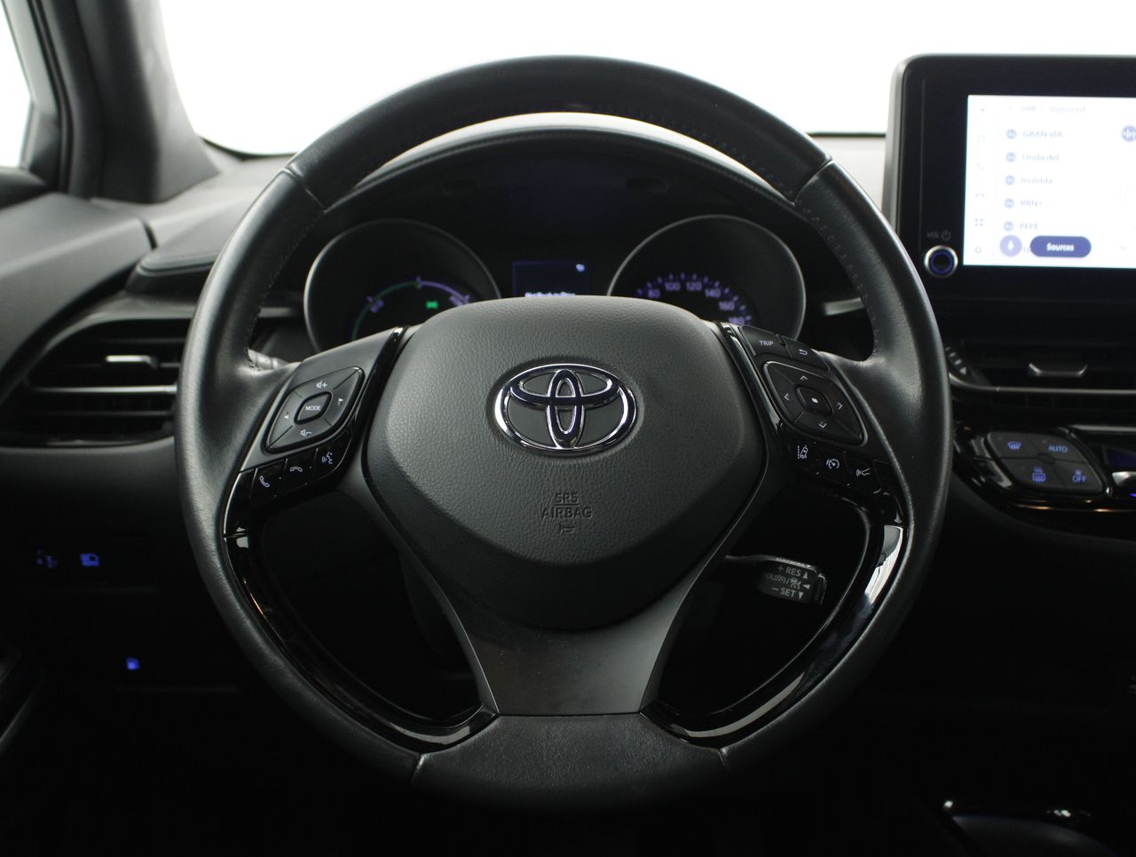 Foto Toyota C-HR 13