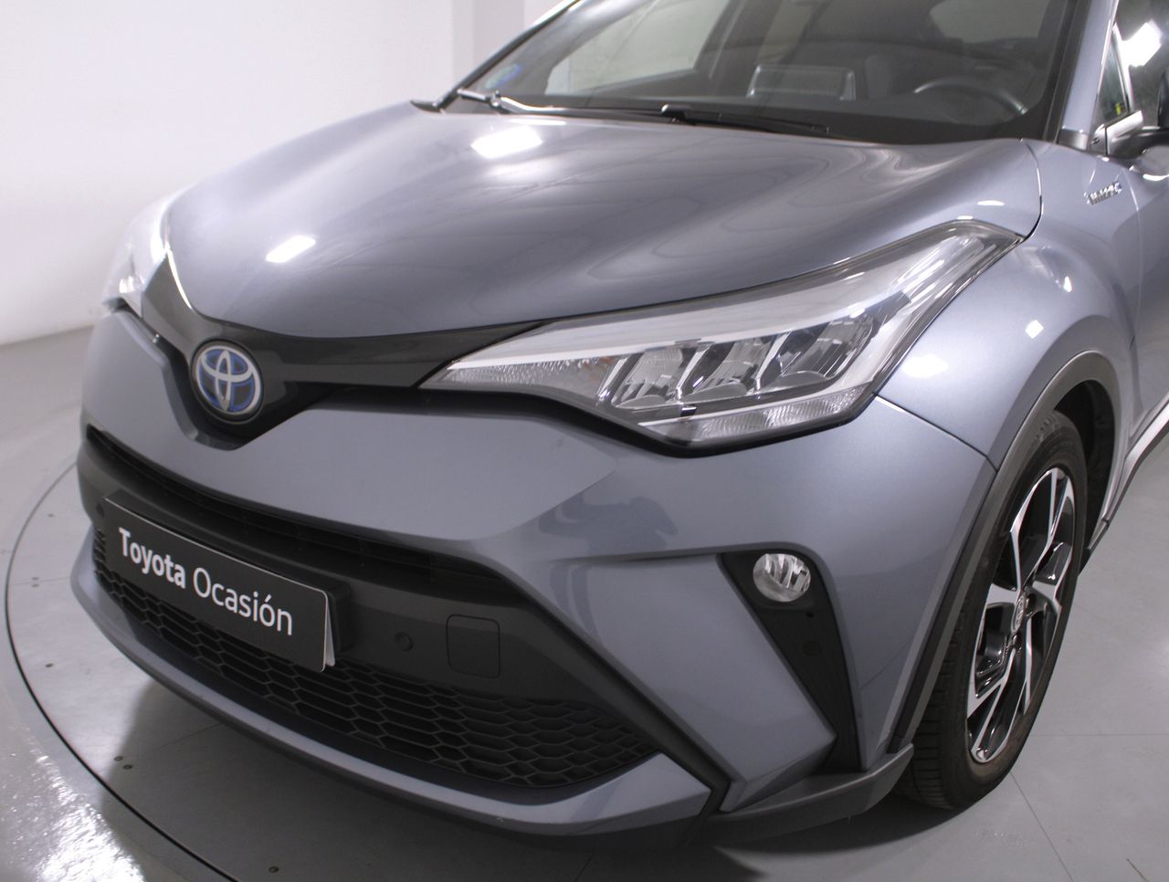 Foto Toyota C-HR 29