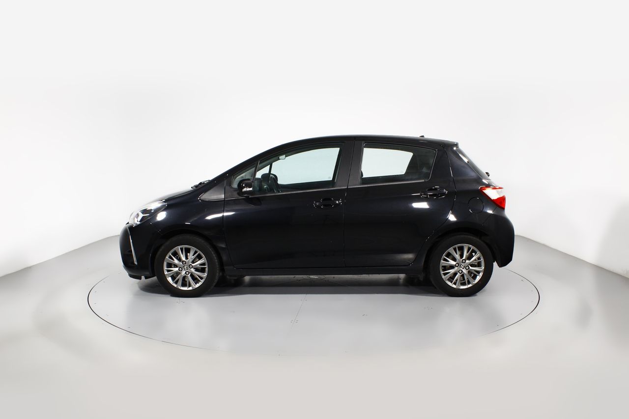 Foto Toyota Yaris 10