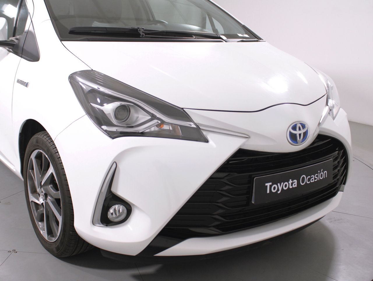 Foto Toyota Yaris 16